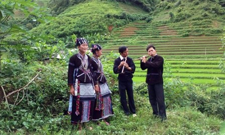 Saldrá al aire programa televisivo sobre minorías étnicas de Vietnam en ocasión del Año Nuevo 2016 - ảnh 1