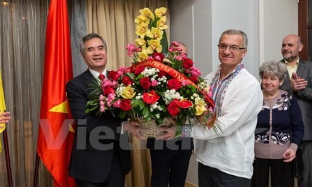 Conmemoran 50 años de Asociación de Amistad Ucrania-Vietnam en Kiev - ảnh 1