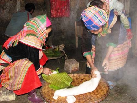 Ambiente festivo en zonas montañosas de Vietnam - ảnh 3