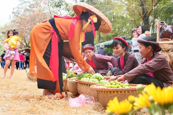 Antiguos mercados del Tet en Hanoi - ảnh 4