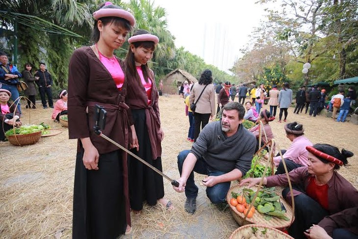 Antiguos mercados del Tet en Hanoi - ảnh 7