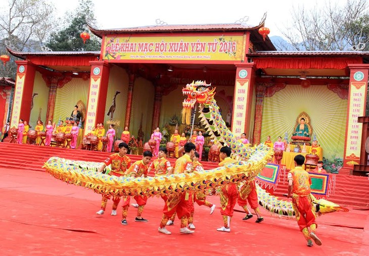 Festival de Yen Tu, típica fiesta budista vietnamita   - ảnh 2