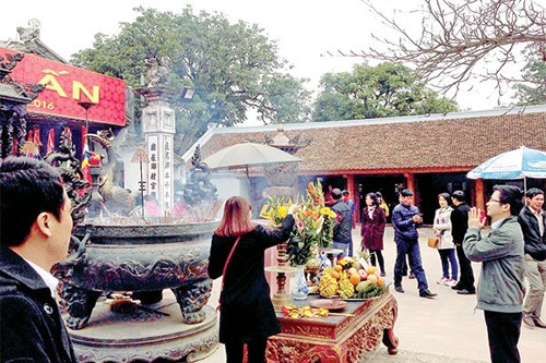 Comienza ceremonia de otorgamiento de sellos del Santo Tran 2016 - ảnh 1