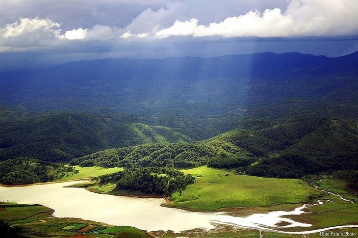 Recorrido por la legendaria meseta de Lang Biang - ảnh 2