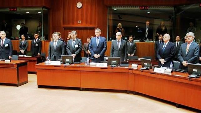 UE se compromete a mejorar el intercambio de información sobre el terrorismo - ảnh 1