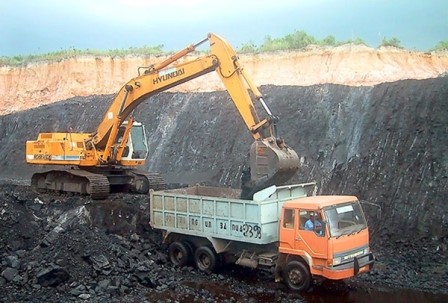 Veintidos países participarán en exhibición de MINING VIETNAM 2016 - ảnh 1