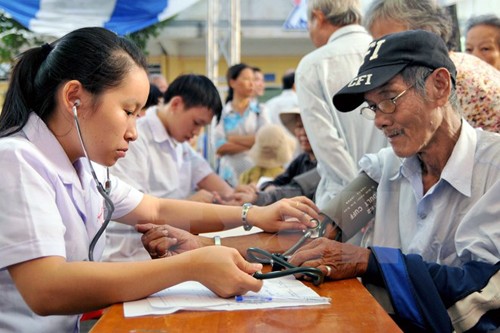 Ciudad Ho Chi Minh por mejorar el servicio médico  - ảnh 2