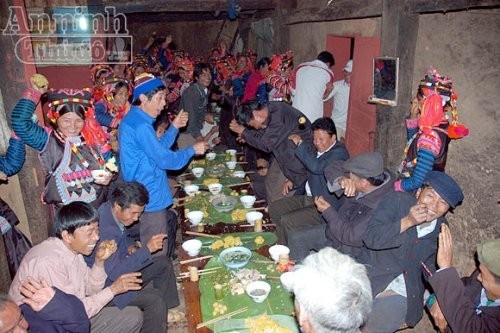 Etnia Ha Nhi y su culto a las deidades protectoras de aldea - ảnh 4