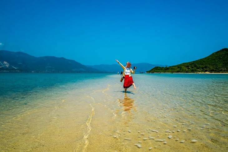 Isla de Diep Son, regalo de la madre naturaleza para Vietnam - ảnh 7