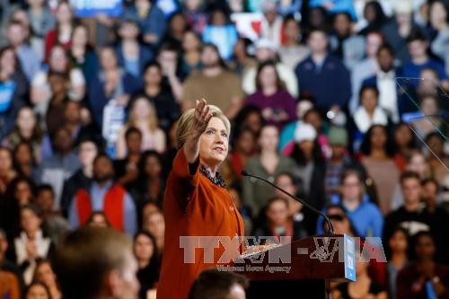 Encuestas indican claras ventajas a Clinton - ảnh 1