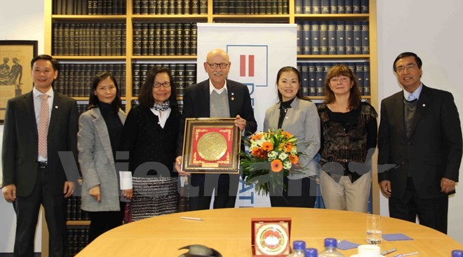 Fomentan cooperación entre organizaciones de masas de Vietnam y Alemania - ảnh 1