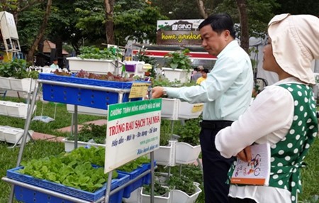 Inaugurada V Exposición sobre la Agricultura de alta tecnología e Industria Alimenticia - ảnh 1