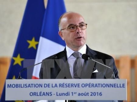 Francia tiene nuevo gobierno sin cambios notables  - ảnh 1