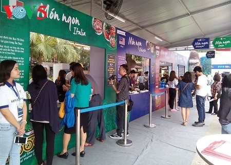 Inaugurada feria internacional de turismo de gran escala en Vietnam - ảnh 1