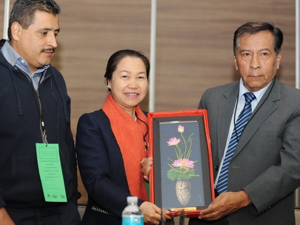 Vietnam en congreso de la Federación Internacional del Sector de Educación en México - ảnh 1