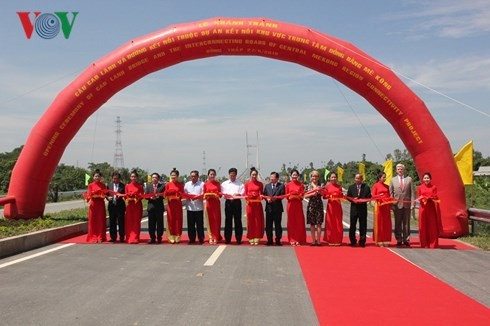 Inauguran obra de transporte construida con asistencias no reembolsables australianas - ảnh 1