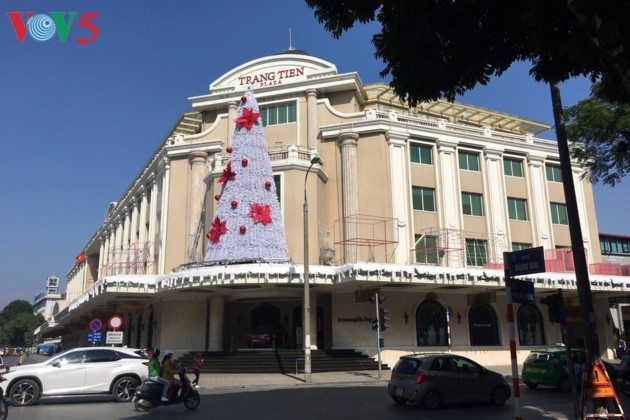 Ambiente navideño de Hanói - ảnh 1