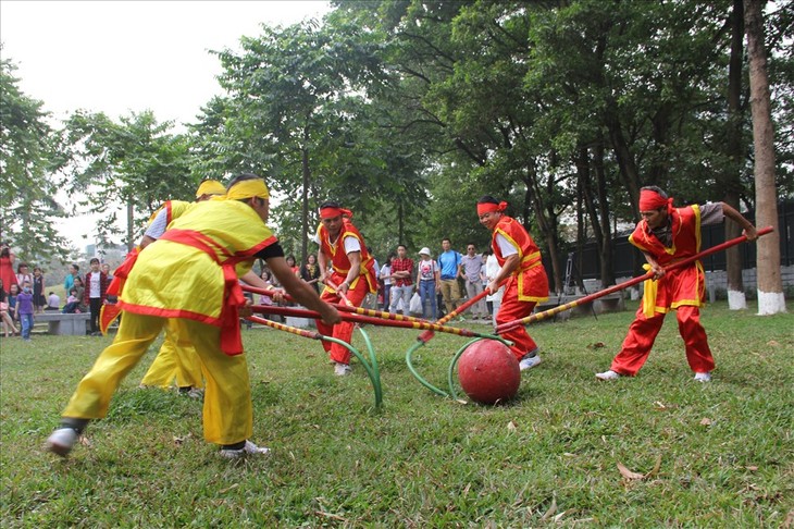 Impera ambiente primaveral en localidades vietnamitas - ảnh 1