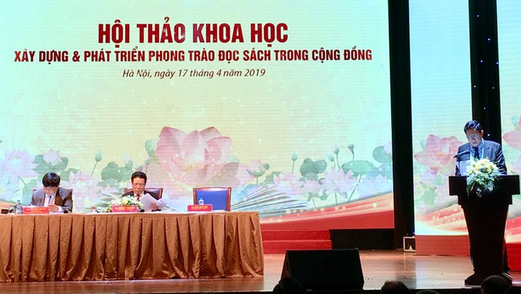 Vietnam busca fomentar la cultura de la lectura en la sociedad - ảnh 1