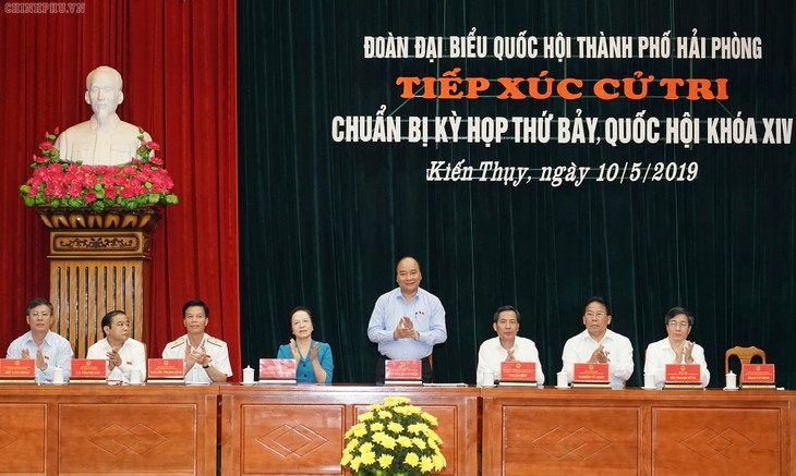 Premier vietnamita se reúne con el electorado de Hai Phong - ảnh 1