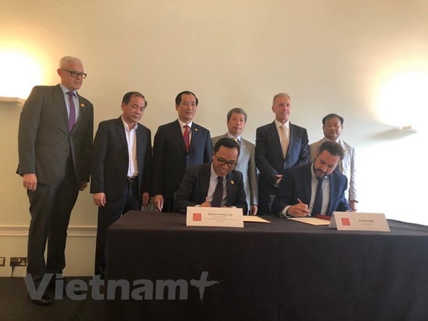 Vietnam y Reino Unido por avanzar cooperación en inversión y comercio - ảnh 1