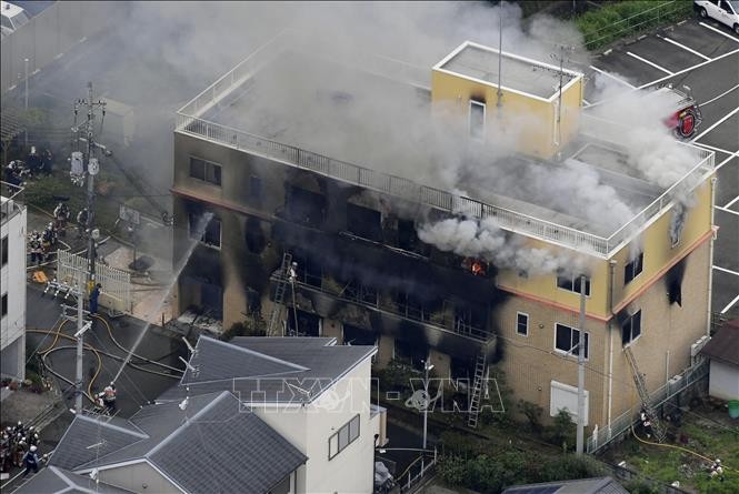 Acusan al hombre capturado por provocar incendio en un estudio de animación en Japón - ảnh 1