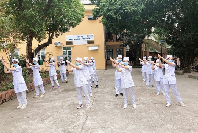 Canciones vietnamitas que alientan a resistir la pandemia Covid-19 - ảnh 2