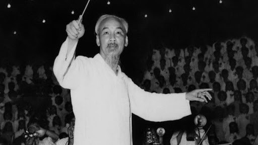 Canciones memorables sobre el presidente Ho Chi Minh - ảnh 1