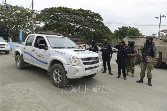 Violencia carcelaria en Ecuador: 68 reclusos muertos en la Penitenciaría del Litoral en Guayaquil - ảnh 1