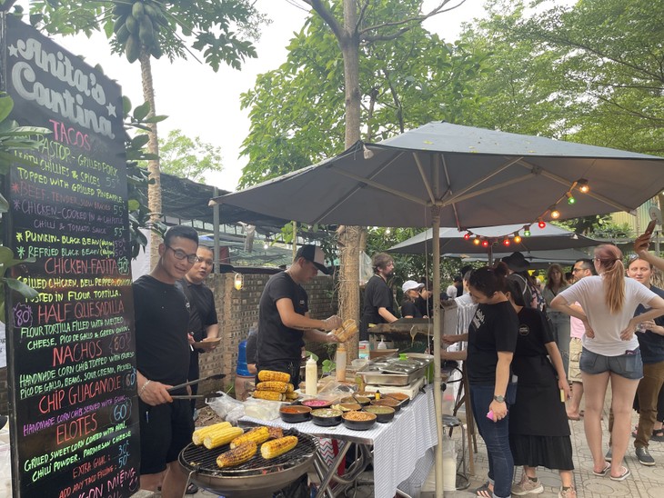 Regresó Hanoi Taco Fest, el festival de tacos mexicanos, a la capital vietnamita - ảnh 1