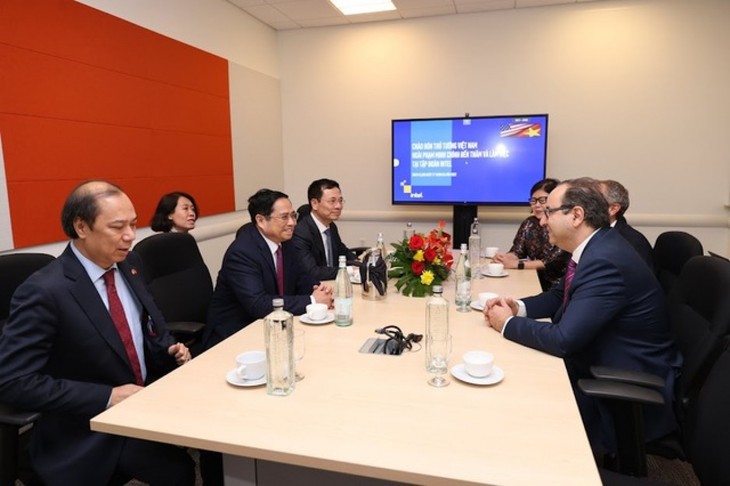 Premier vietnamita se reúne con ejecutivos de empresas mundiales líderes en Estados Unidos - ảnh 1