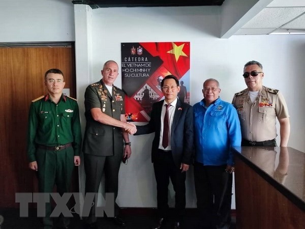 Inauguran la Facultad de País y Cultura de Vietnam en la era Ho Chi Minh en universidad venezolana - ảnh 1