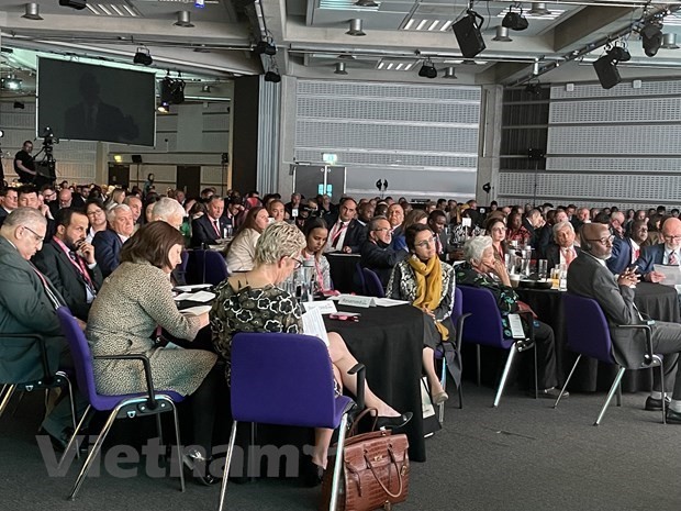 Vietnam comparte su experiencia en foro mundial de educación - ảnh 1