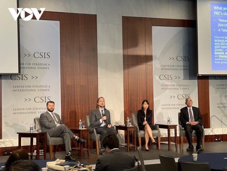 Seminario Internacional sobre el Mar del Este de CSIS rechaza reivindicaciones territoriales de China en la zona - ảnh 1