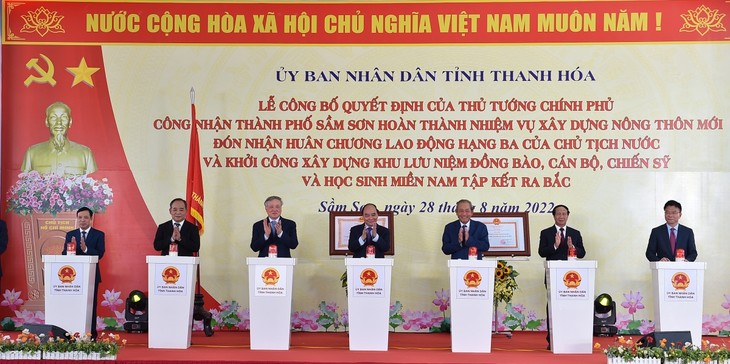 Presidente de Vietnam asiste a inauguración de zona memorial en Thanh Hoa - ảnh 1