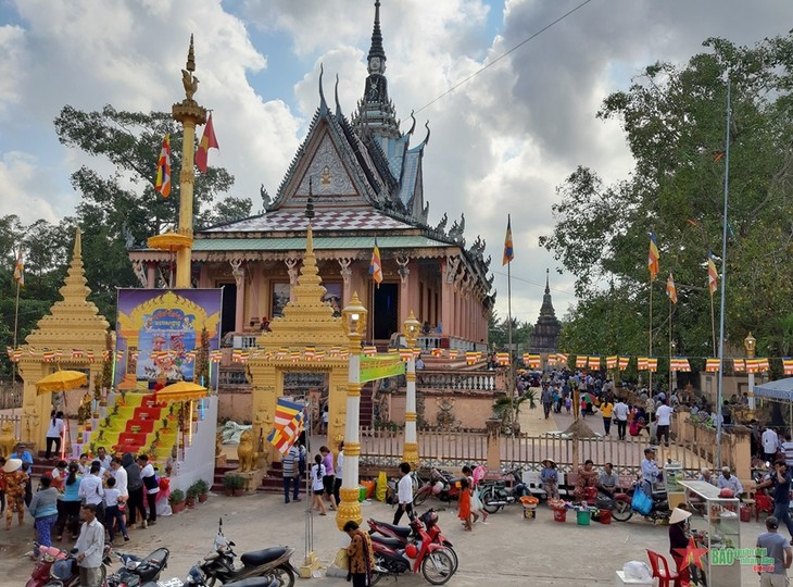 Premier envía carta de felicitación al pueblo jemer por la fiesta Chol Chnam Thmay - ảnh 1