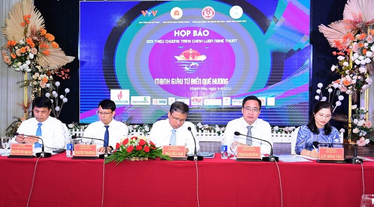 VOV presentará en Nha Trang actuaciones artísticas sobre el amor al mar y las islas patrias - ảnh 1