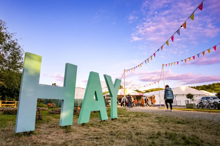 Destacados artistas del HAY FEST 2023 (Parte 1) - ảnh 1