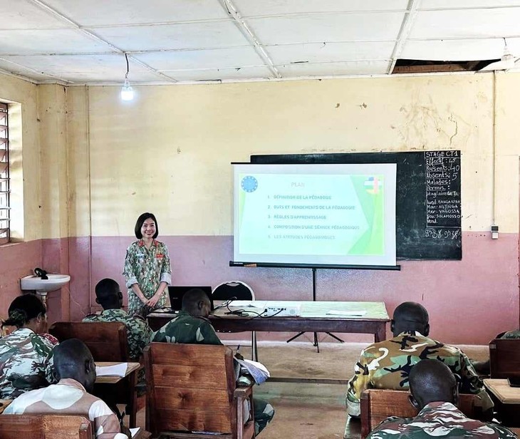 Mujeres “cascos azules” de Vietnam en misiones de paz en África - ảnh 1