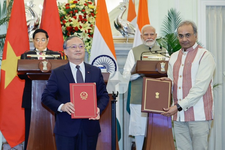 La Voz de Vietnam y la Radio Prasar Bharati de la India aumentan cooperación - ảnh 1