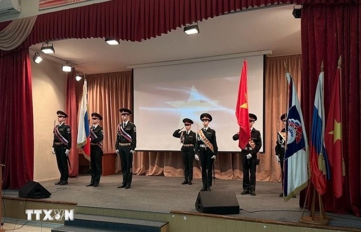 Celebran en Moscú 75 años de nexos diplomáticos Vietnam-Rusia - ảnh 1