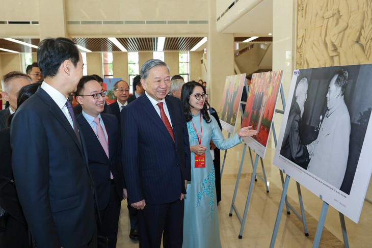 Confían en el papel de las generaciones jóvenes en la consolidación de las tradicionales relaciones Vietnam-China  - ảnh 3