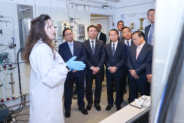 Vietnam y Suecia cooperan para desarrollar tecnología de energía nuclear  - ảnh 1