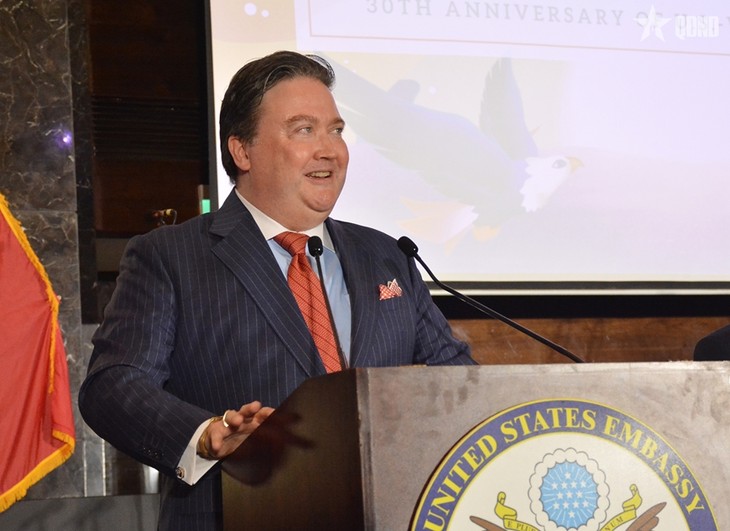 Agasajo por el Día de la Independencia de Estados Unidos y 30 años de relaciones diplomáticas con Vietnam - ảnh 1
