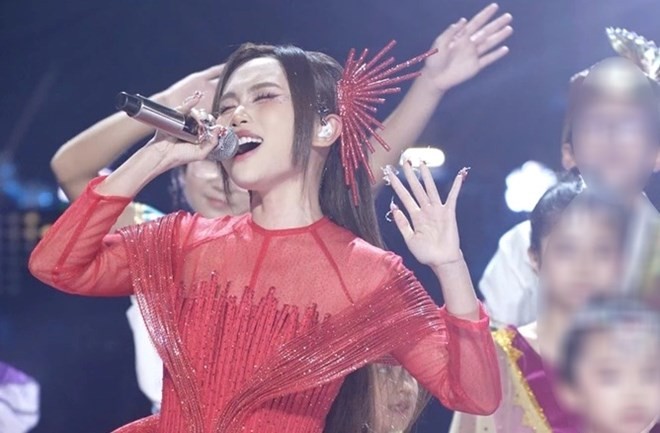 Phuong My Chi y su huella en Sing! Asia 2025 - ảnh 1