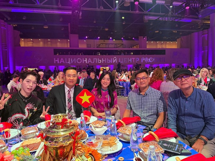 Representantes de Vietnam participará en Intervisión 2025 en Moscú - ảnh 2