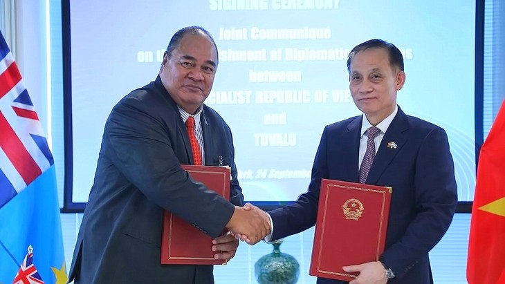 Vietnam y Tuvalu establecen relaciones diplomáticas - ảnh 1