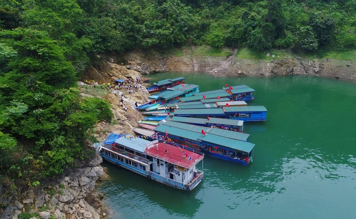 Khuoi Nhi, poéticas cataratas en medio de los inmensos bosques de Tuyen Quang - ảnh 2