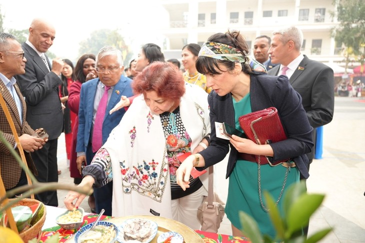 El Tet vietnamita y el proceso de integración cultural en la nueva era - ảnh 3