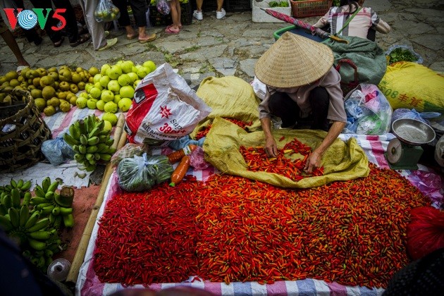 Chợ phiên Bắc Hà, những sắc màu văn hóa vùng cao - ảnh 10